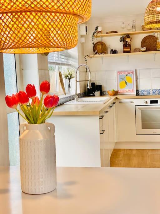 The Barefoot Bungalow In Picturesque Prestatyn Exteriér fotografie